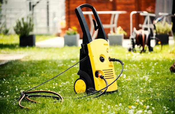 Best Sign and Awning Cleaning  in Brownlee Park, MI